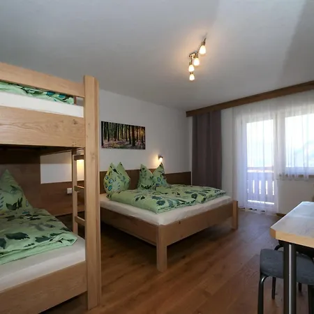 בית נופש High-quality In Oberkrimml Near Waterfalls *