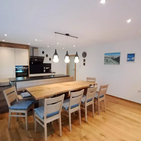Holiday home High Quality In Oberkrimml Near Waterfalls Krimml