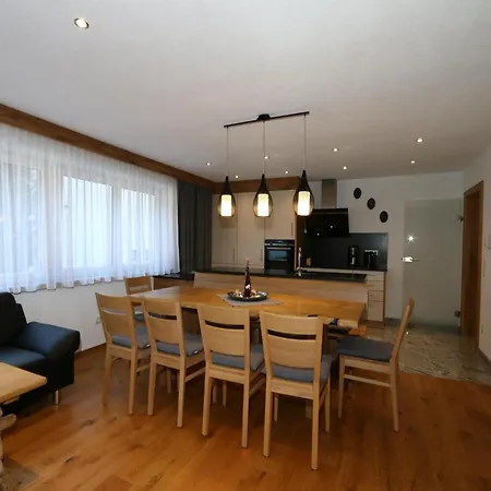 High-quality In Oberkrimml Near Waterfalls Feriehus