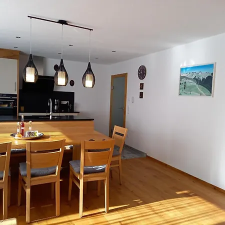 High-quality In Oberkrimml Near Waterfalls Feriehus