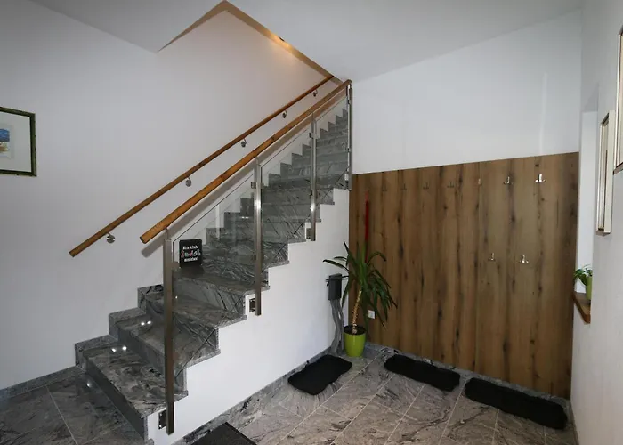 High-quality In Oberkrimml Near Waterfalls Krimml